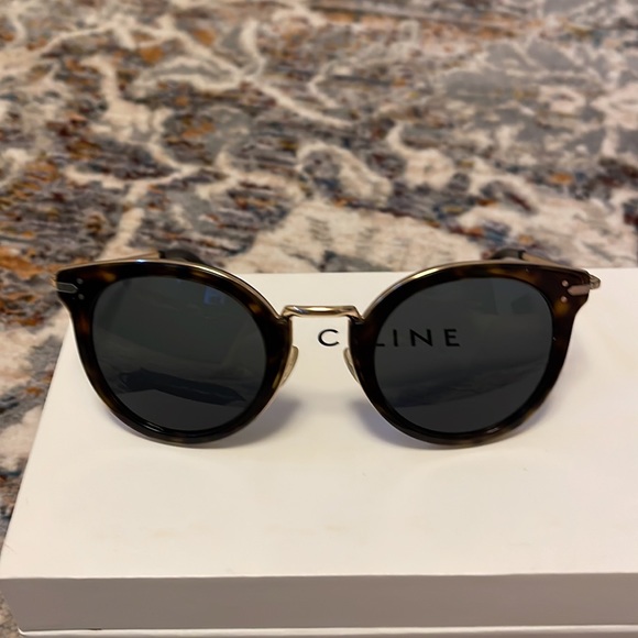Celine sunglasses , in a great condition - Picture 2 of 12